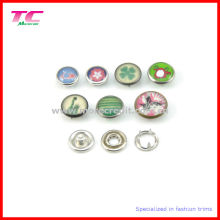 Настраиваемые кнопки из перламутрового кольца доступны в различных размерах (TC-BU1026)